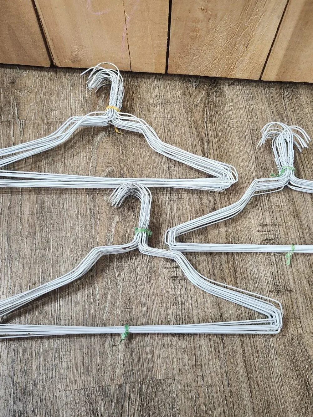 60 white wire clothes hangers